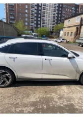 Changan Lamore 2024 года, 133 лс, 14753 км, АКПП. Легковой автомобиль, марка/модель: Changan Lamore, VIN: LS5A2DKE7RA003352, 2024 г.в.