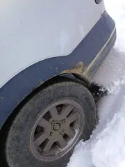 Nissan Largo 1994 года, 79 л.с., пробег 202381 км, АКПП, задний привод. Госномер Т844ВО49. Двигатель дизельный CD20-405989Х, объем 1973 см³, мощность 79 л.с. Кузов VNW30011917, серый цвет. Состояние: требуется полный ремонт и покраска кузова, значительная коррозия. Лобовое стекло с трещиной…