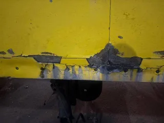 Schmitz рефрижератор 1999 года. Отсутствует аккумулятор, дефекты ЛКП, ржавчина. Более подробное техническое состояние выясняйте самостоятельно в ходе осмотра.