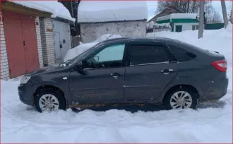 Lada Granta 2018 года, 87 л.с., пробег 111111 км. VIN: XTA219110J0292789.