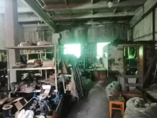 Нежилое здание 107,6 кв.м., кадастровый номер: 45:11:040301:938 по адресу: Курганская область, м.о. Макушинский, с. Степное, ул. Новая, д. 1А; трубная система с задней камерой для подогревателя ПП1-53-7-IV (латунь) - 1 шт.; стальной без накипной водогрейный водотрубный котел Кв-р-1 с ручной подачей…