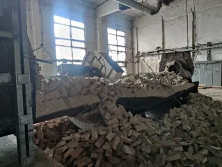 Оборудование очистных сооружений и электроснабжения Песчанский ЗСКД
 Иловые площадки
Канал. Нас. Станция очистных сооружений
КНС бытовых пром.стоков
Контактный резервуар (5х2х2 м)
Насос К 100-65-200 3гр.
Насос с эл.двигателем СД (НС 100-4000)
Подстанция КТП – 2 (2 шт)
Сети водоснабжения очистных…