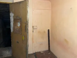 Нежилое помещение расположено по адресу: Санкт-Петербург, улица Куйбышева, д. 19, литера А, пом. 3-Н, площадь 12.8 кв.м, назначение: нежилое, этаж №1, кадастровый номер 78:07:0003008:2428. Право собственности подтверждается записью в Едином государственном реестре недвижимости от 16.02.2023 №…