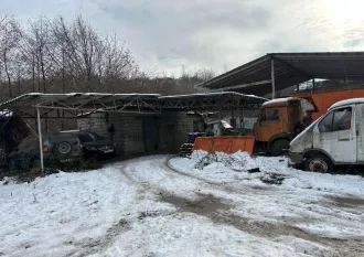 Нежилое здание - Пеплоблочный цех, общей площадью 320,9 кв.м.,  к\н 07:08:1600000:314, Расположенное по адресу: Кабардино-Балкарская Республика, р-н Чегемский, расположенный за чертой населенного пункта,
Нежилое здание – механические мастерские, 2-этажа, общей площадью 154,8 кв.м., 2016 г.п. к\н…