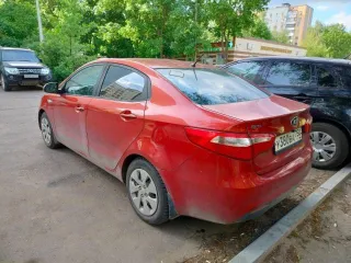 Toyota Camry 2018 года выпуска.
