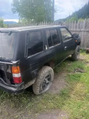 Автомобиль Nissan Terrano Тип легковой универсал Год выпуска 1992 Модель, номер двиг. KD467984 Номер шасси (рамы) WBYD21-032266 Цвет ЧЕРНЫЙ Мощн. двиг. л.с. (кВт) 85 (62.5) Объем двигателя, см. куб 2663 Масса разр./без нагр., кг 2115 / 1840