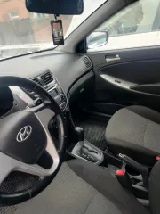 Автомобиль Hyundai Solaris, 2013 года выпуска, VIN: Z94CT51DBDR085348, цвет черный.