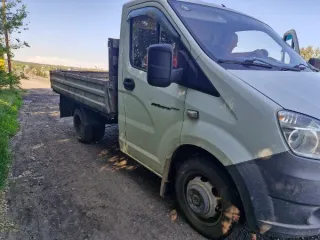 Грузовой бортовой автомобиль ГАЗ 3108617 Gazelle, 2020 г.в., г/н C107AT761, VIN X96A21R22L2789431, по кузову имеются повреждения, вмятины, ржавчина. Адрес: Ростовская область, Родионово-Несветайский р-н., Южная окраина, х. Бунако-Соколовец. Наличие ПТС: -