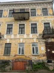 Здание Банка, 502,6 кв. м, Вологодская область, Устюженский район, г. Устюжна Здание бывшего государственного банка (объект культурного наследия федерального значения «Здание Банка», 2 пол. XIX вв.), кадастровый номер 35:19:0102004:145, площадью 502,6 кв. м., назначение: нежилое, количество этажей…