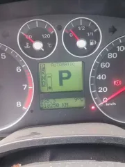 Ford Focus 2005 года, 100 л.с., пробег 310250 км. Легковой автомобиль, модель Ford Focus, VIN: X9F4XXEED45R61891, категория B (M1). Модель двигателя HWDA 5R61891, кузов: X9F4XXEED45R61891, цвет светло-серо-голубой. Мощность двигателя 100 л.с. (74 кВт), рабочий объем 1596 куб.см. Разрешенная…