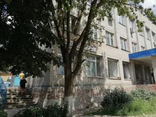 Помещение свободного назначения 21,32 кв. м Ставропольский край Объект аренды, площадь 21,32 кв. м., номер на поэтажном плане 1 этажа 10,12, адрес (местонахождение) объекта: Ставропольский край, р-н Новоселицкий, с Новоселицкое, ул Школьная, д 22 Требуется текущий ремонт Кадастровый номер объекта…