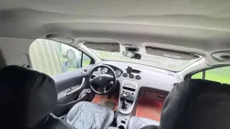 Peugeot 308, 2008 года, 90 лс, 400000 км. Легковой автомобиль, марка: ПЕЖО, модель: 308, год изготовления: 2008, VIN: VF34C5FWC55300180, г/н: М869ТС69, вид собственности: индивидуальная.