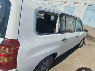 Toyota Succeed, 2003 1/2 доля Toyota Succeed, 2003 года, 109 лс, 300000 км, АКПП еще 1/2 доля Toyota Succeed, 2003 года, 109 лс, 300000 км, АКПП еще 1/2 доля в имуществе: марка, модель ТС: TOYOTA SUCCEED, наименование, тип ТС: легковой, год изготовления: 2003, модель, номер двигателя: 1NZ A727944…