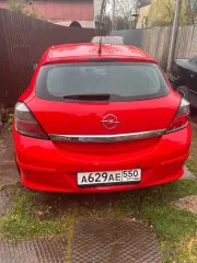 Opel Astra 2008, идентификационный номер (VIN): XUF0AHL089B011617, год выпуска: 2008 г., пробег 207 677 км., мощность 140 л.с., цвет красный, коробка передач автоматическая, руль левый, техническое состояние: не на ходу, требуется ремонт генератора, замена теплообменника.