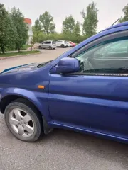 Honda HR-V, 1999 года, 105 лс, 280000 км, полный привод. Транспортное средство HONDA HR-V, 1999 г.в., VIN: JHMGH2350XS222394, ГРЗ С877КМ154. Автомобиль находится в состоянии согласно году выпуска. При этом салон в обычном состоянии, есть сигнализация, стеклоподъёмник справа не работает. Не на ходу…