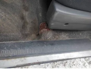 Toyota RAV 4 1996 года выпуска, VIN: JT172SC1100112166. Автомобиль бывший в употреблении, продается по фактическому состоянию. Дефектовка и диагностика технического состояния не производились, для определения технического состояния требуется диагностика узлов и агрегатов.