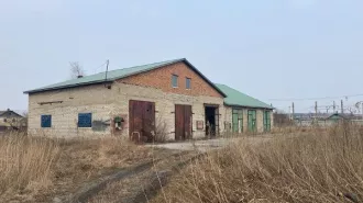 Объект аренды – единый недвижимый комплекс в составе: - 5 объектов недвижимости, общей площадью 1 975,70 кв.м. - земельный участок, общей площадью 15 000 +/- 31. Адрес (местонахождение) объекта: Приморский край, г. Уссурийск, ул. Резервная, д.13 имущественный комплекс, из 5 объектов недвижимости…