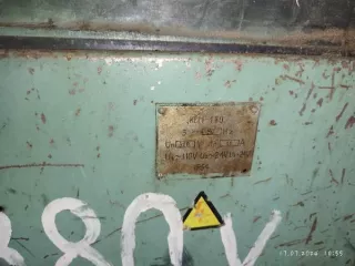 Фрезерный станок Фрезерный станок 
Состояние объекта (новое, б\у): б/у 
Вид оборудования: Фрезерный станок 
Марка: Фрезерный станок 
Модель: КСМ-1.80 
