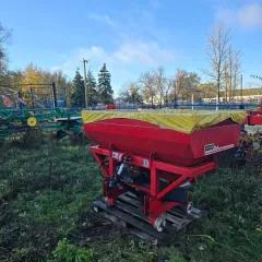 Разбрасыватель минеральных удобрений двухдисковый навесной АНТ СН-1000LT, 2022 год. Инвентарный номер 104000088, заводской номер 44714. Категория 2, масса 210 кг. Производитель AGROHASAT. Состояние б/у.