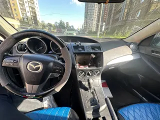 Mazda 3 2011 Легковой автомобиль, марка: Mazda, модель: 3, год изготовления: 2011, VIN: JMZBL12Z511518370, цвет: Синий. Автомобиль в залоге у ПАО "Совкомбанк". С имуществом можно ознакомиться по адресу местонахождения лота, с момента публикации сообщения о продаже имущества и до окончания приема…
