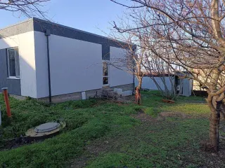 Дом 65 кв.м и участок 404 кв.м, с. ГайКодзор, Анапский р-н, Краснодарский край. Земельный участок площадью 404 кв.м., расположенный по адресу: Краснодарский край, Анапский район, с. ГайКодзор, ул. Молодежная, 19 (кадастровый номер 23:37:0903001:825); Жилой дом площадью 65 кв.м., расположенный по…