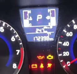 Легковой автомобиль марки Лот №1 Легковой автомобиль марки HYUNDAI модель Solaris 2015 г.в. VIN: Z94CT41DBHR529821. Залог ПАО  Совкомбанк .