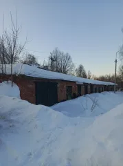 Гараж 26.2 кв.м., г. Воткинск, Удмуртская Республика. Назначение: нежилое. Адрес: Удмуртская Республика, г. Воткинск, гаражный кладовочный кооператив № 54, уч-к № 1. Кадастровый номер: 18:27:000000:3554. Вид собственности: индивидуальная. Требует косметического ремонта стен и потолка. Коммуникации…
