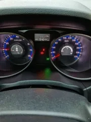 Hyundai ix35 2014, 150 лс, 154644 км, полный привод, VIN TMAJU81ECFJ706450, цвет коричневый.