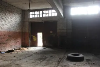 Шесть нежилых зданий общей площадью 1385,9 кв. м по адресу: Московская область, Спецлесхоз Учинский. Кадастровые номера: 50:13:0000000:20893, 50:13:0000000:20890, 50:13:0000000:20883, 50:13:0000000:20885, 50:13:0000000:20887, 50:13:0000000:20892. Общая площадь: 1385.9 кв. м. Количество этажей: 1…