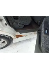 Mitsubishi Chariot Grandis 1990 года выпуска, 145 л.с., пробег 234000 км, АКПП. Цвет белый, регистрационный знак К531ЕК122, VIN отсутствует, номер кузова NB4W0007986. Авто не на ходу. По кузову: капот мятый, лобовое стекло разбито, на крыше вмятина от капота, капот оторван у крыши, передние крылья…