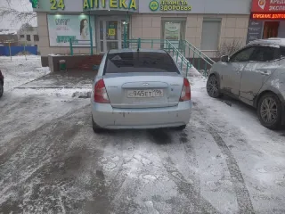 HYUNDAI Verna 2007. Автомобиль марки HYUNDAI модель Verna 2007 г.в. VIN-номер NLHCM41AP7Z062305. Ознакомиться с имуществом можно по месту его нахождения после предварительного согласования +7(963)-05-00-666, vvpischalnikov@gmail.com). Место осмотра имущества - г. Екатеринбург.
