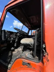 Грузовой автомобиль KAMAZ-6522, 2005 год выпуска, государственный номер а779тн/159, VIN XTC65220051111988. Была произведена замена кабины, старый VIN ХТС65220051115094. Местонахождение - поселок городского типа Игрим.