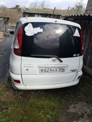 Легковой автомобиль Toyota Funcargo, 2005 г.в., цвет: Белый, г/н: Е624АА124, кузов №: NCP20-0366585.