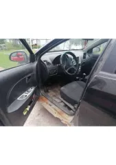 Chery Bonus A13 2012 года, черный цвет. Мощность двигателя 109 л.с. Пробег 200000 км. VIN: Y6DAF4854D0018465.