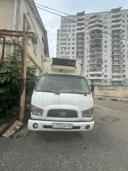 Грузовой автомобиль рефрижератор марки, модели 37244P Hyundai HD 78, 2010 года выпуска, идентификационный номер  VIN : X0V37244PA0000025, цвет кузова белый, модель/№ двигателя D4DD 9410379, мощность двигателя л.с.  кВт  140 л.с. 103 кВт, рабочий объем двигателя куб.см. 3907, тип двигателя: дизельный