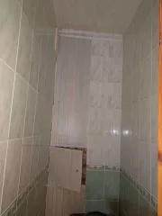 1/4 доля в праве на жилое помещение, площадь: 68,9 кв.м, кадастровый номер: 48:19:6130107:115, адрес  местонахождение : 399770, Липецкая обл, Елец г, Октябрьская ул, дом № 84, квартира 18