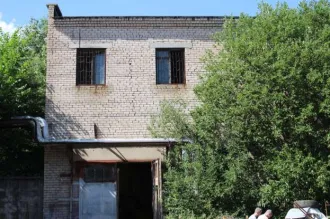 Земельный участок (для ИЖС) с находящимся на нем объектом незавершенного строительства, кад. №43:12:430163:169, адрес: Кировская область, Кирово-Чепецкий район, с/п Просницкое
