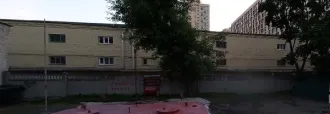 Машино-место №390 площадью 15,3 кв.м. (этаж №3) по адресу: г. Москва, 3-я Хорошёвская ул., д. 19, корп. 2, кадастровый номер 77:08:0010004:10526. Общие сведения об ограничениях и обременениях: арест, запрет регистрационных действий.