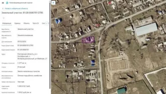 Доли в доме и земельном участке в Ростовской области. В собственности 3/6 доли жилого дома общей площадью 158,8 кв.м (кадастровый номер: 61:28:0080701:2800) и 3/6 доли земельного участка площадью 1277 кв.м (кадастровый номер: 61:28:0080701:2795). Категория земель: земли населенных пунктов…