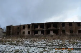 Незавершенное строительство 598,1 кв.м с участком 1028 кв.м, Новгородская область объект незавершенного строительства, кадастровый номер 53:14:0604303:407, количество этажей 2, общая площадь 598,1 кв. м, адрес: Новгородская область, Пестовский р-н, с/п Быковское, д. Быково, ул. Нефтяников, д. 4…