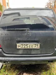 Mercedes-Benz ML320, 2000 Mercedes-Benz M-Класс, 2000 года, 218 лс, 354055 км, полный привод, АКПП, Легковой автомобиль, марка, модель: Mercedes-Benz ML320, VIN: 4JGAB54E5YA185990, категория тс – В, 2000 г.в., кузов: 4JGAB54E5YA185990, цвет кузова – черный, мощность двигателя, л.с. (кВт) – 218…