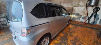 Автомобиль Honda Freed Hybrid, 2011 года выпуска, VIN отсутствует.