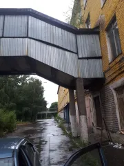 КПП-4 57 кв.м Самара. Здание контрольно-пропускного пункта (КПП-4), расположено по адресу: г.Самара, ул.Калинина, 1 (при въезде на бывшую территорию ОАО СПЗ со стороны Заводского шоссе), площадь по внешнему обмеру 57кв.м. Право собственности на КПП-4 в ЕГРН не зарегистрировано, возникло до 1997г. В…