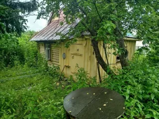Земельный участок 600 кв.м, Челябинская обл., г. Миасс, Коллективный Сад Любитель тер, №13, кадастровый номер 74:34:2401001:13, размер доли в праве 1/2. Участок без координат границ, при регистрации сделки, покупателю необходимо будет провести процедуру межевания, имеется незарегистрированная…