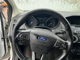 Ford Focus 2017 года, 125 л.с., АКПП, тип ТС – легковой комби (хэтчбек), категория ТС – B, регистрационный знак: У597ХК777, VIN Z6F5XXEEC5HM29293, год выпуска 2017, модель двигателя PNDD HM29293, шасси отсутствует, кузов Z6F5XXEEC5HM29293, цвет многоцветный белый-черный, мощность 125.12 л.с. (92…