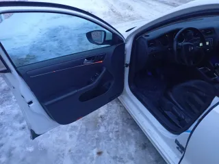 Lada Largus, 2015. Легковой автомобиль марки: LADA, модель: RS0Y5L LADA LARGUS, год выпуска: 2015 г., идентификационный номер (VIN): XTARS0Y5LF0913629. Ознакомление с имуществом производится по адресу: г. Брянск, ул. Анри Барбюса, с момента публикации сообщения о продаже имущества и до окончания…