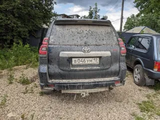 Toyota Land Cruiser 150 2019 Легковой автомобиль универсал, 2019 г.в., г/н В046УМ12, VIN JTEBR3FJX0K140685, цвет кузова темно-синий, в исправном состоянии, расположенный по адресу: РМЭ, пгт. Морки, ул. Кошевого, д.9.