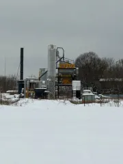 Оборудование асфальтобетонного завода: Asphalt mixing plant BMZ-80, бункеры, компрессор, циклон. Асфальтосмесительная установка BMZ-80, Агрегат смесительный MZ-017 - 3 766 188,8; Бункер накопительный MZ-005 - 1 888 072; Грохот MZ-004 - 1 649 635,2; Элеватор ковшовый MZ-003 - 2 801 022,4; Компрессор…