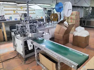 Оборудование для производства масок ZY-K01, 2020 Станок для производства одноразовых масок ZY-K01, 2020 года еще Станок для производства одноразовых масок ZY-K01, 2020 года еще Производитель: Dongguan Zhenying Machinery Equipment Co., Ltd. Модель: ZY-K01. Технические характеристики: напряжение 220…