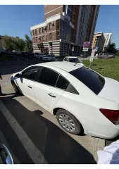 Chevrolet Cruze 2011, автомобиль марки CHEVROLET модель Cruze 2011 г.в., VIN номер XUFJA696JB3016597. Ознакомление с имуществом производится по адресу: Республика Татарстан, г. Казань, д 34Б, с момента публикации сообщения о продаже имущества и до окончания приема заявок по предварительной записи…